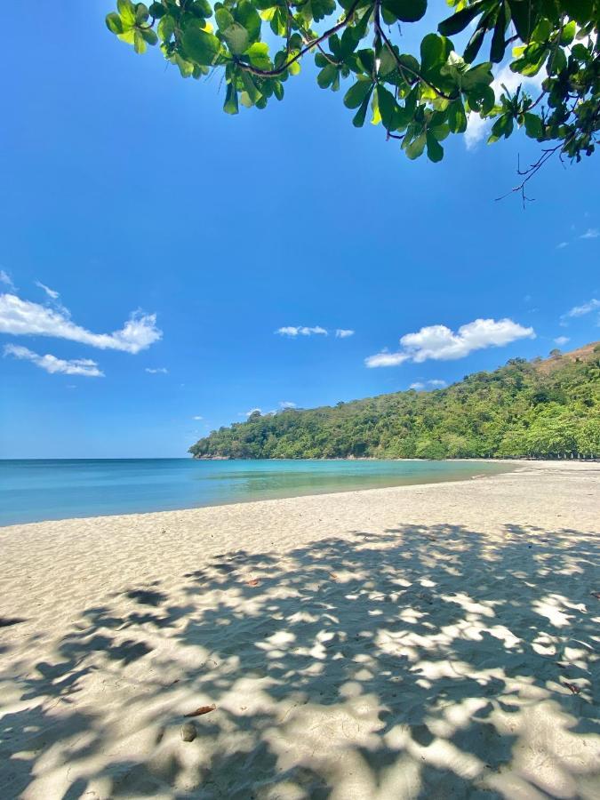 Playa La Caleta Bataan Hotell Morong  Exteriör bild